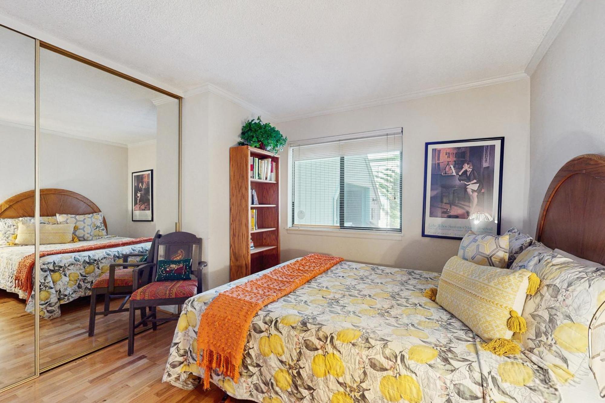 אינקליין וילג' Tahome & Tahoe Place מראה חיצוני תמונה